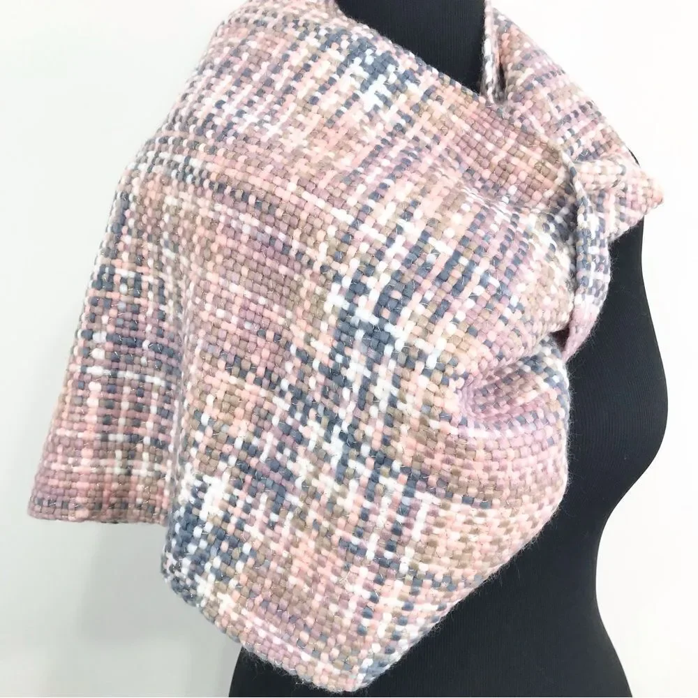 Demdaco Pink Blue Gold Metallic Soft Woven Yarn Infinite Scarf NWOT